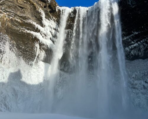 The Ultimate Guide to Iceland: Tours, Tips, and Must-See Attractions